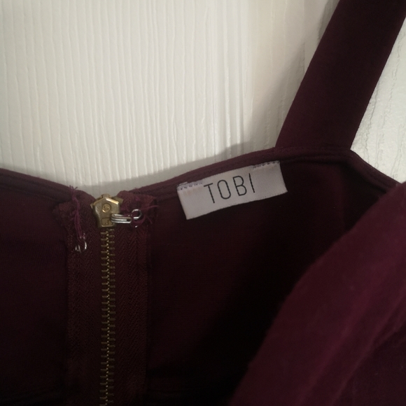 Crop top - Picture 3 of 3